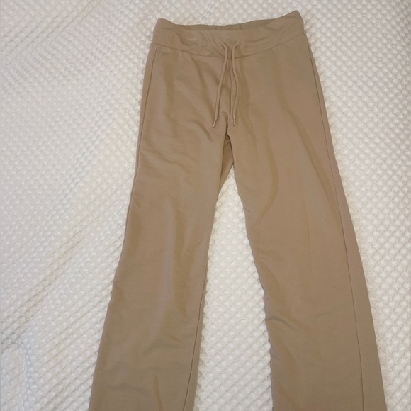 H&M Divided basic pants🤎 - Picture 3 of 5